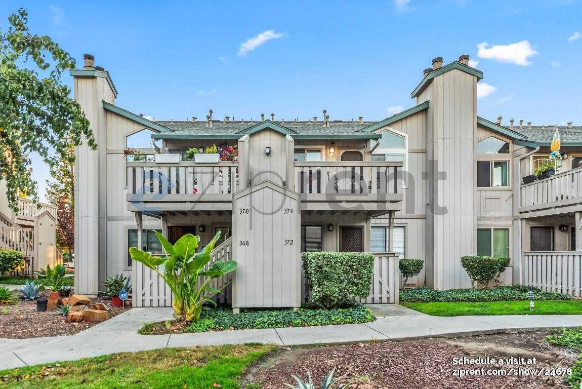 374 Coyote Creek Cir - Photo 2 of 25