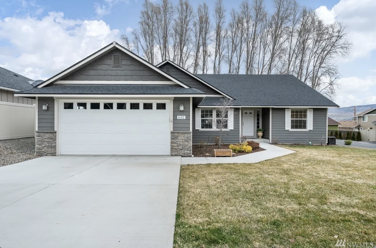 632 Craig Ave #NA - Photo 4 of 8