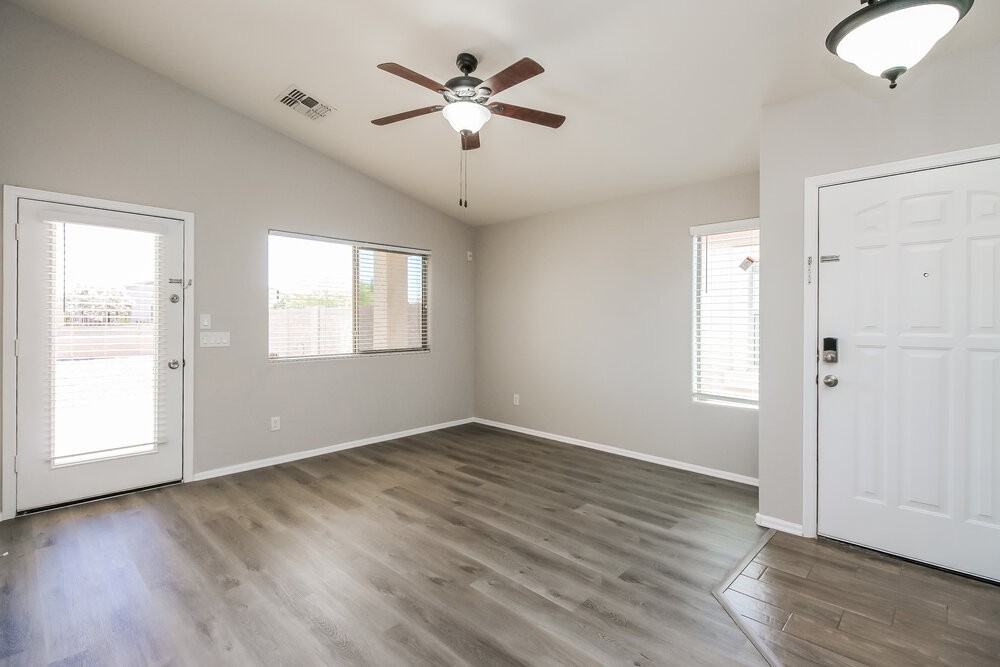 35671 N Mirandesa Dr - Photo 3 of 16