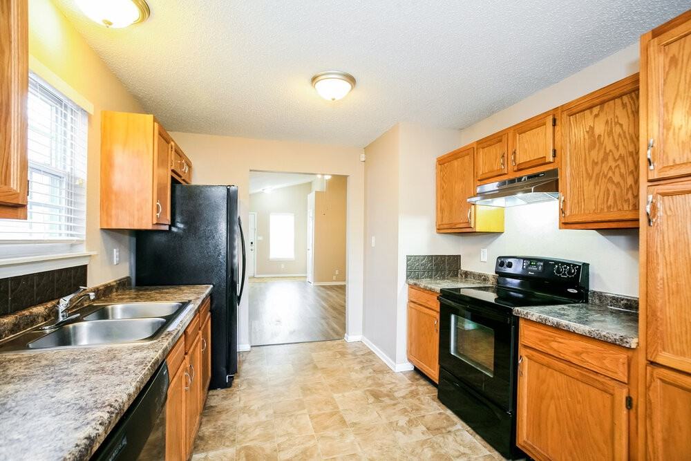 5202 Sandy Forge Dr - Photo 6 of 15