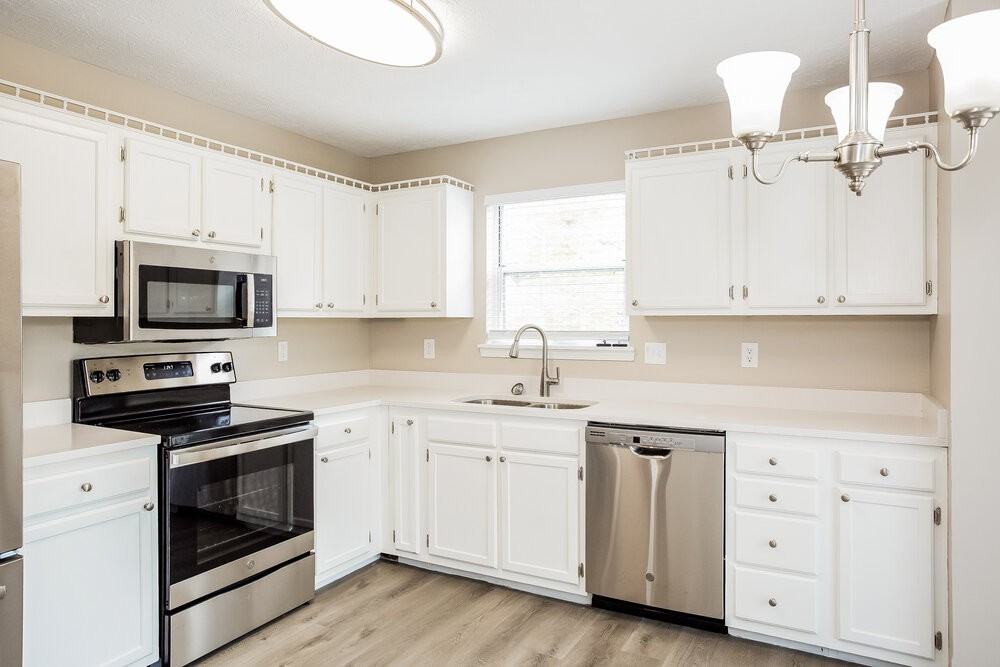 6204 Glenshire Ln - Photo 6 of 16