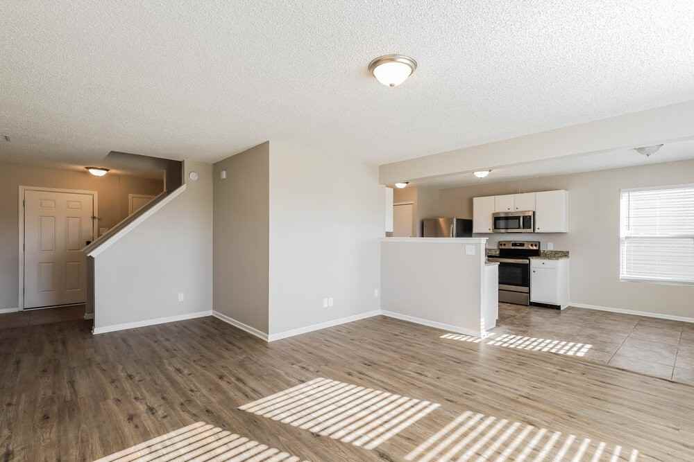 8747 Hosta Way - Photo 4 of 17