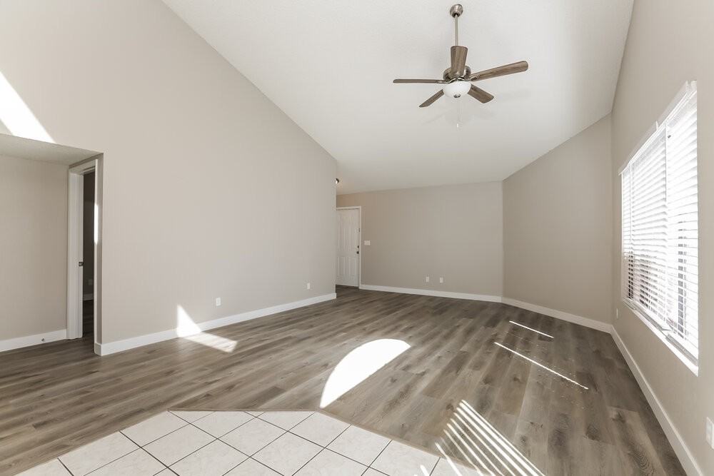 7761 Success Ct - Photo 5 of 16