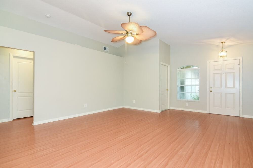 7803 Citrus Blossom Dr - Photo 2 of 15