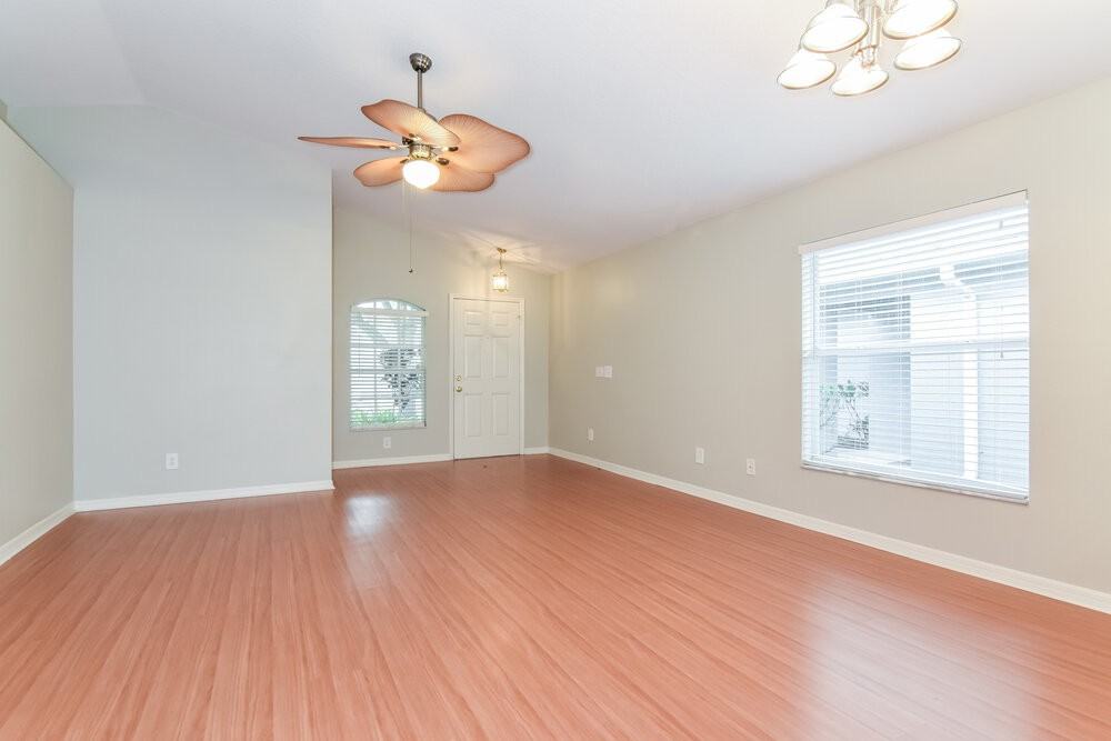 7803 Citrus Blossom Dr - Photo 3 of 15