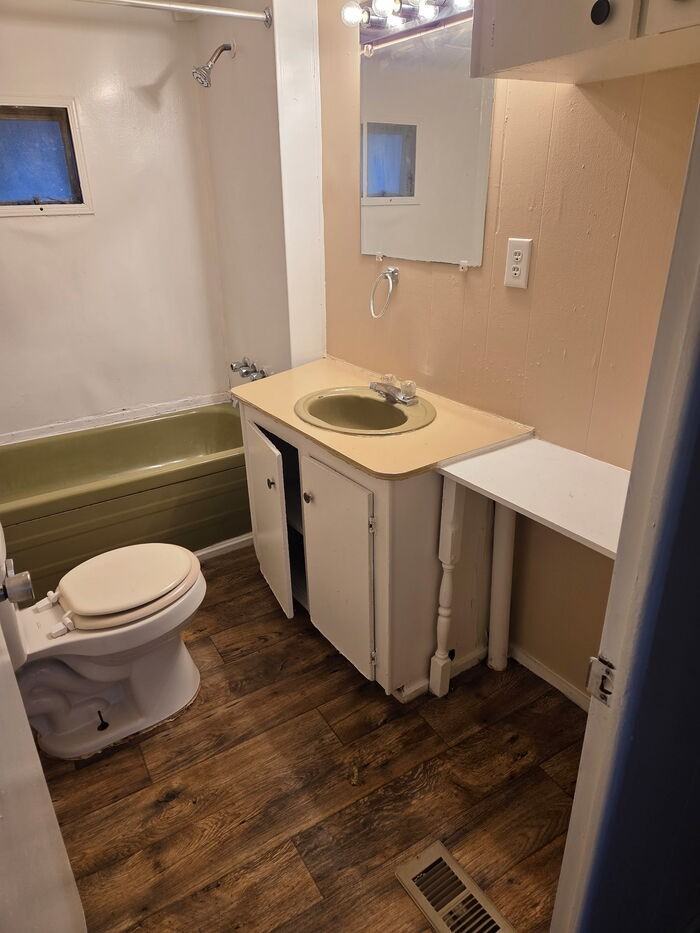 2827 Friendly Ln #2 - Photo 4 of 9