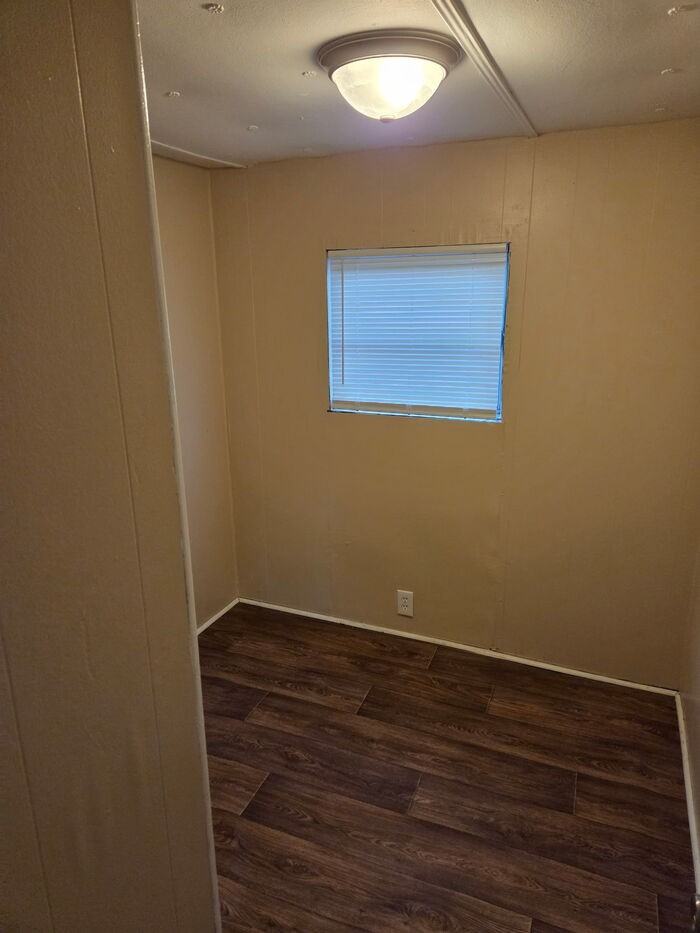 2827 Friendly Ln #2 - Photo 5 of 9