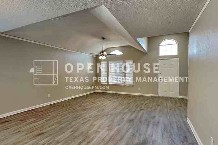 7309 Indiana Ave - Photo 5 of 21