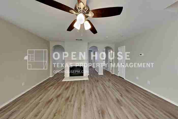 3925 Cane River Rd - Photo 6 of 23