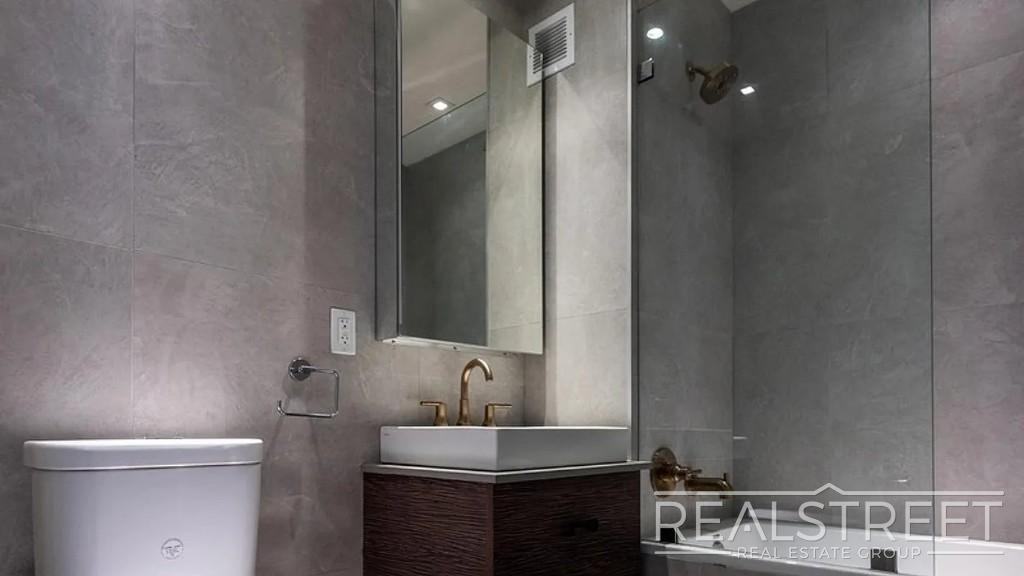 1 Duffield St #322 - Photo 6 of 6