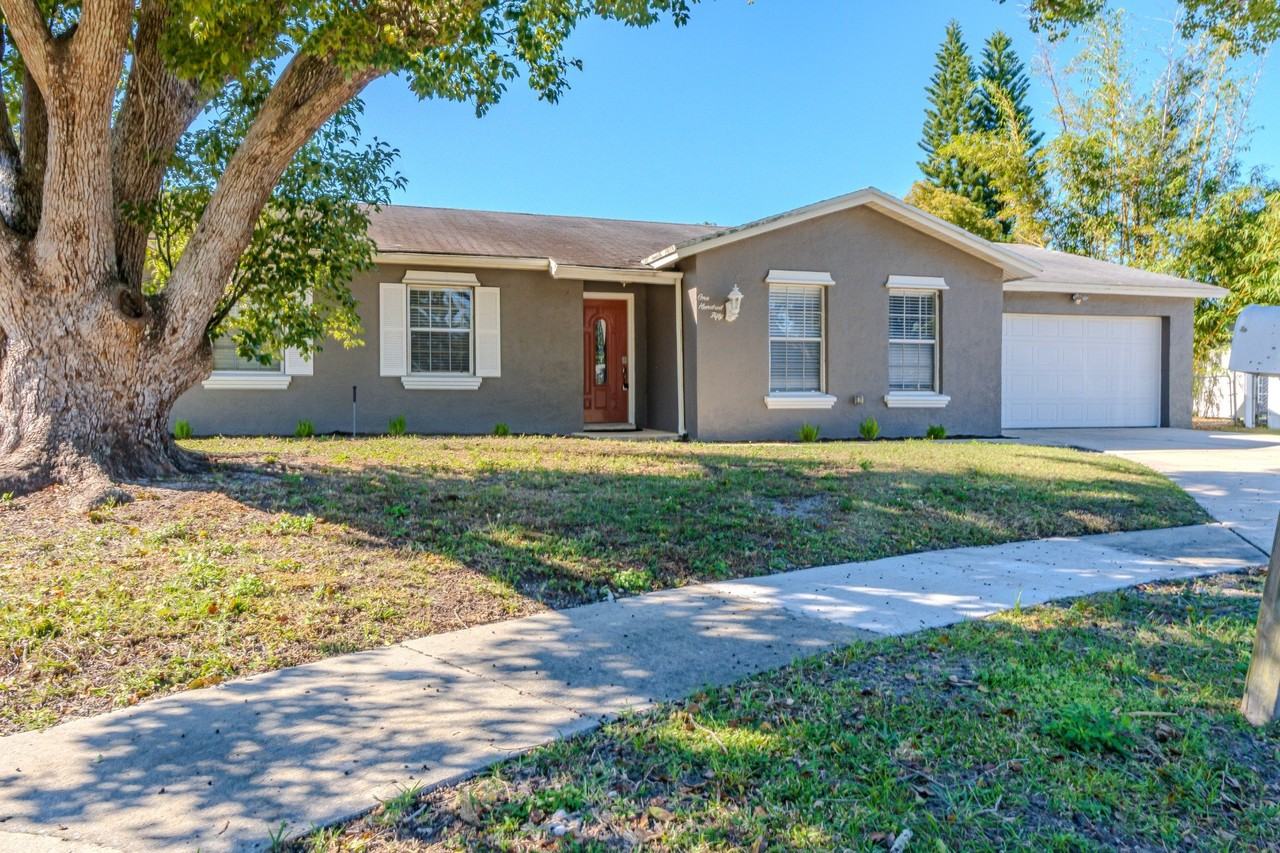 150 Lady Susan Ct #1 - Photo 3 of 45