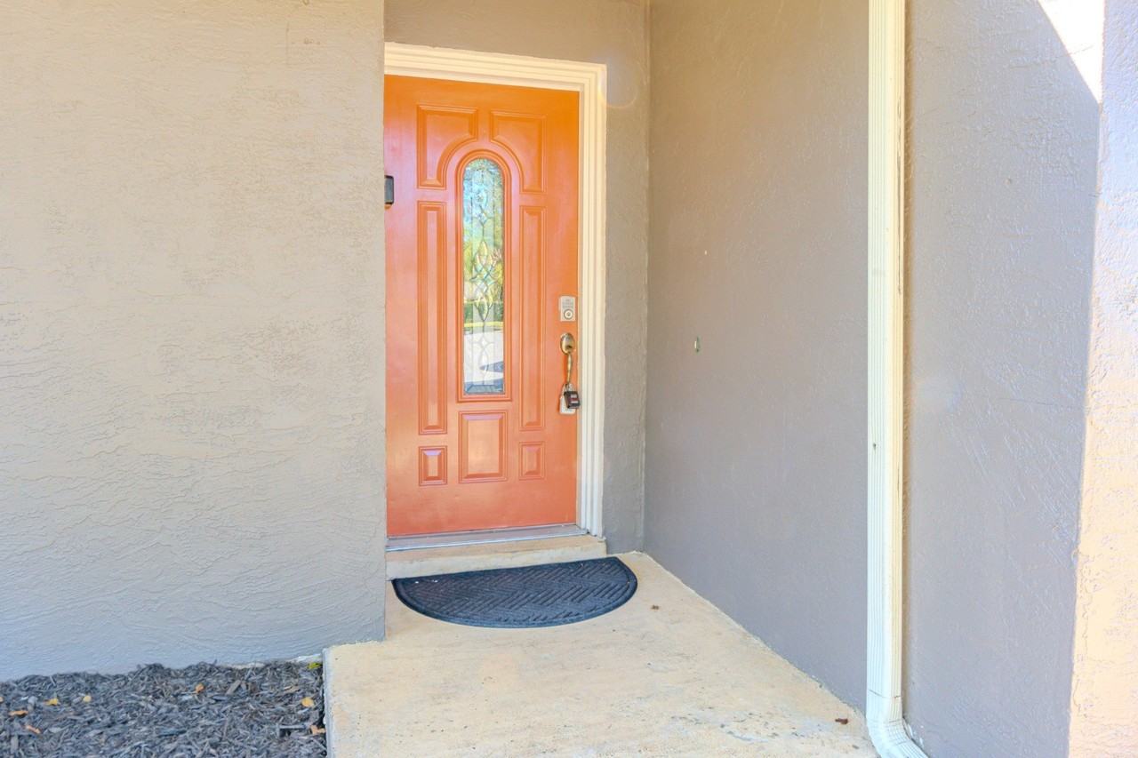 150 Lady Susan Ct #1 - Photo 4 of 45