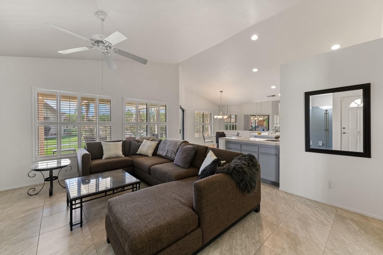 42885 Scirocco Rd - Photo 4 of 31