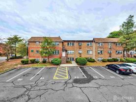 14 College Dr - Photo 1 of 1