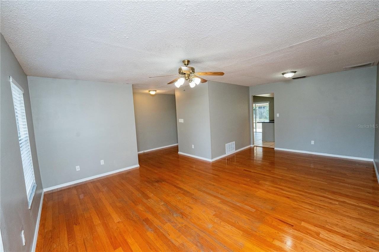 150 Lady Susan Ct - Photo 7 of 48