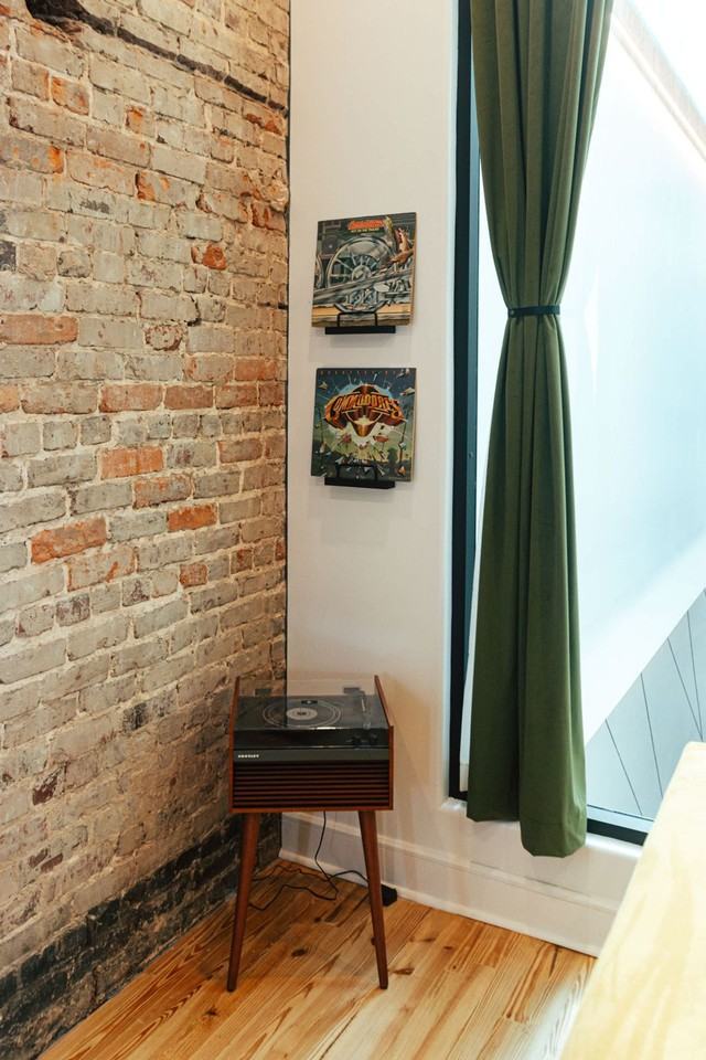 1911 3rd Ave N #1352413P - Photo 4 of 30