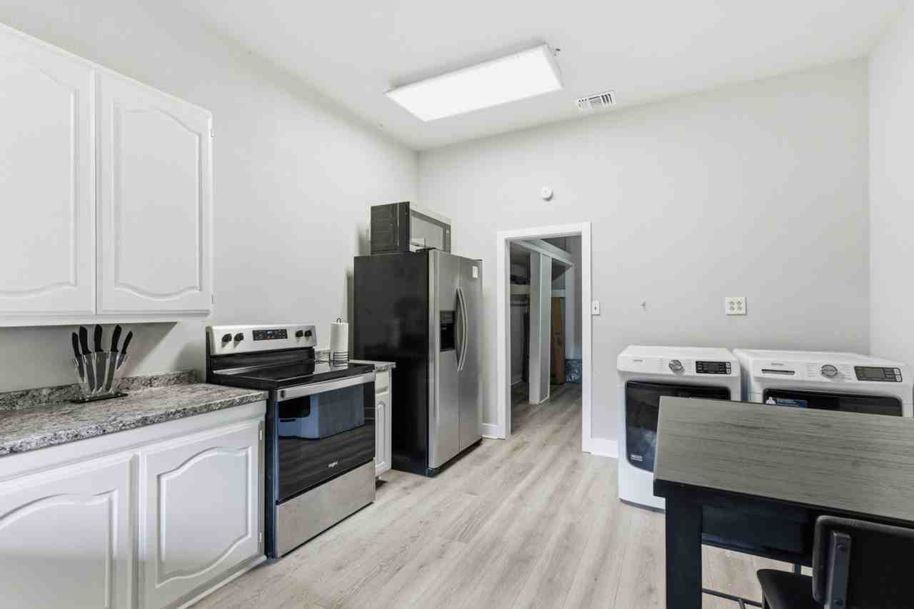 314 W Cevallos #1363386P - Photo 5 of 17