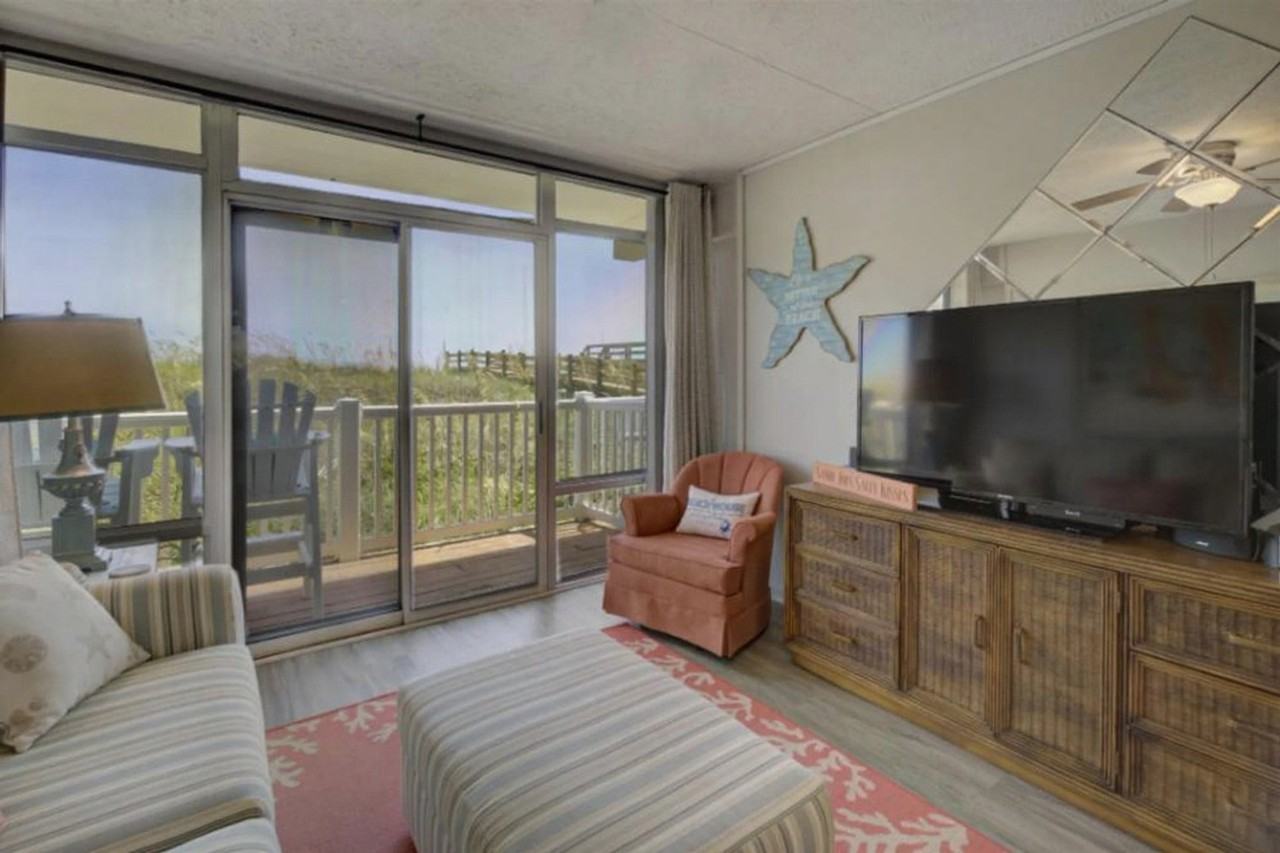 122 Camrose Way #1268886P - Photo 2 of 17