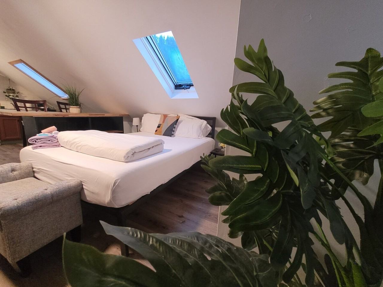 3 Dean Ave #1373653P - Photo 6 of 19