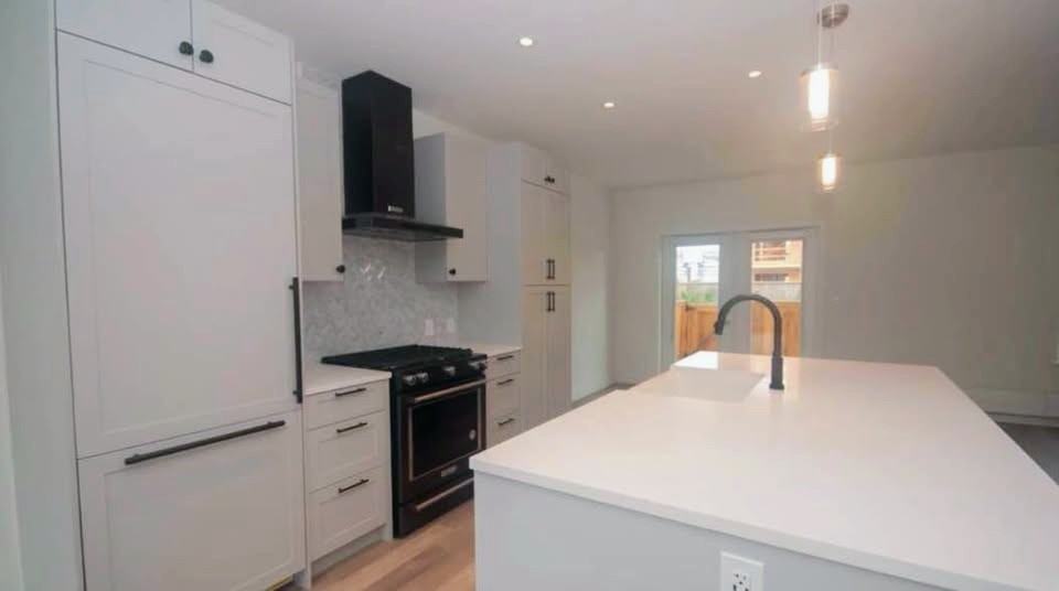 525 East 2nd Street - Photo 6 of 15