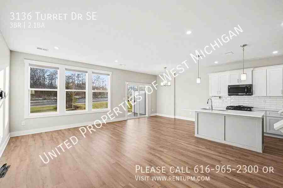3136 Turret Dr Se - Photo 2 of 21