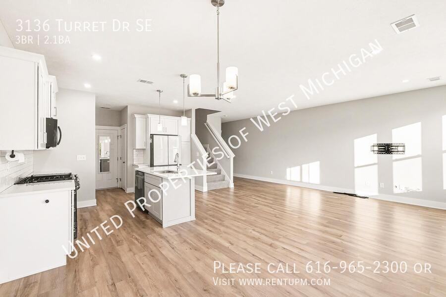 3136 Turret Dr Se - Photo 4 of 21