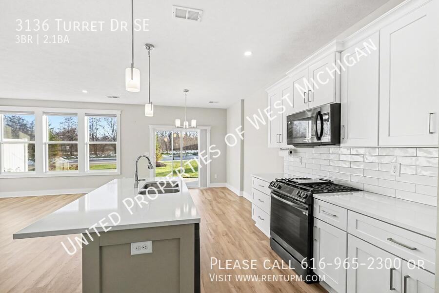 3136 Turret Dr Se - Photo 6 of 21