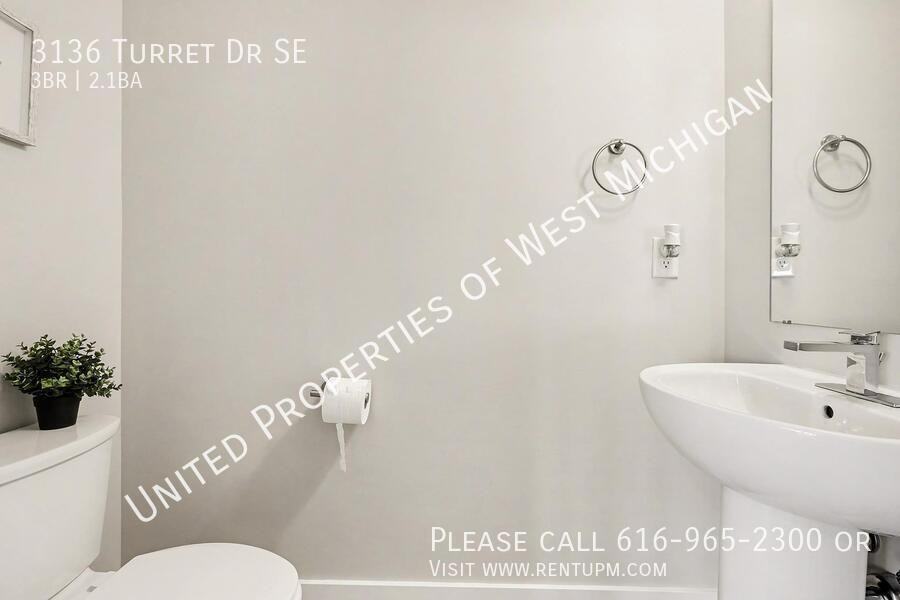 3136 Turret Dr Se - Photo 7 of 21