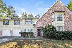 featured image of 1994 Banks Way #2