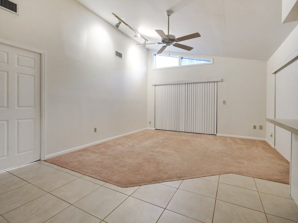 14465 Larkspur Ln - Photo 2 of 15