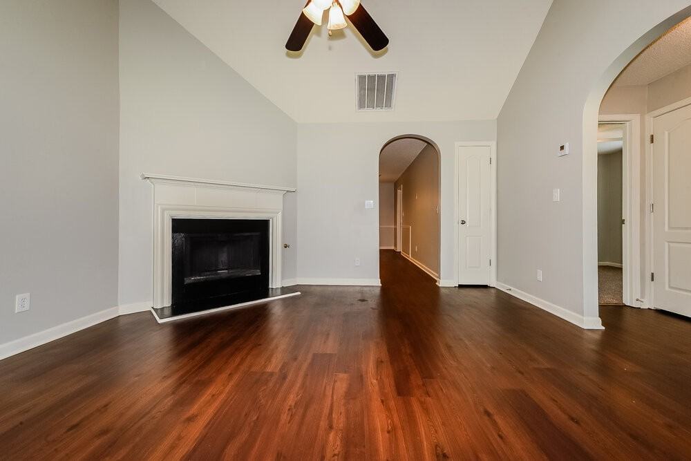 114 Misty Ridge Trl - Photo 3 of 16