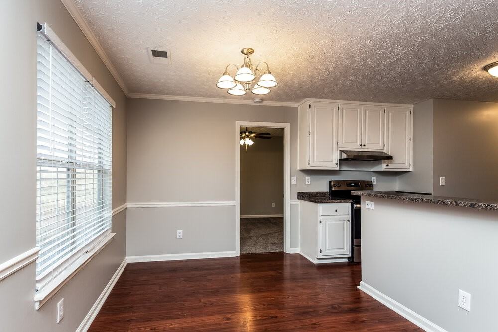 434 Fairhaven Ct - Photo 5 of 16