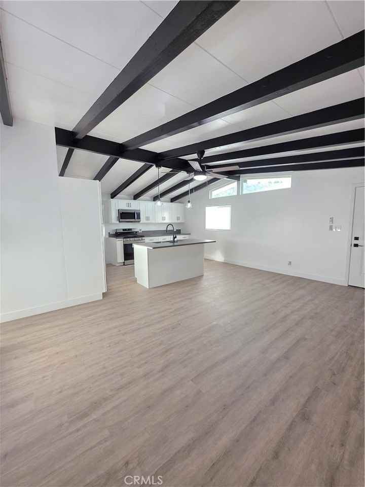 11632 Herrick Ave #11632 - Photo 4 of 22