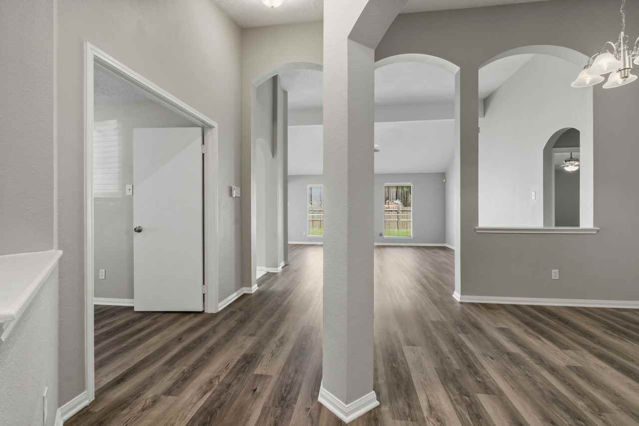 20418 Cherry Haven Cir #20418 - Photo 6 of 35