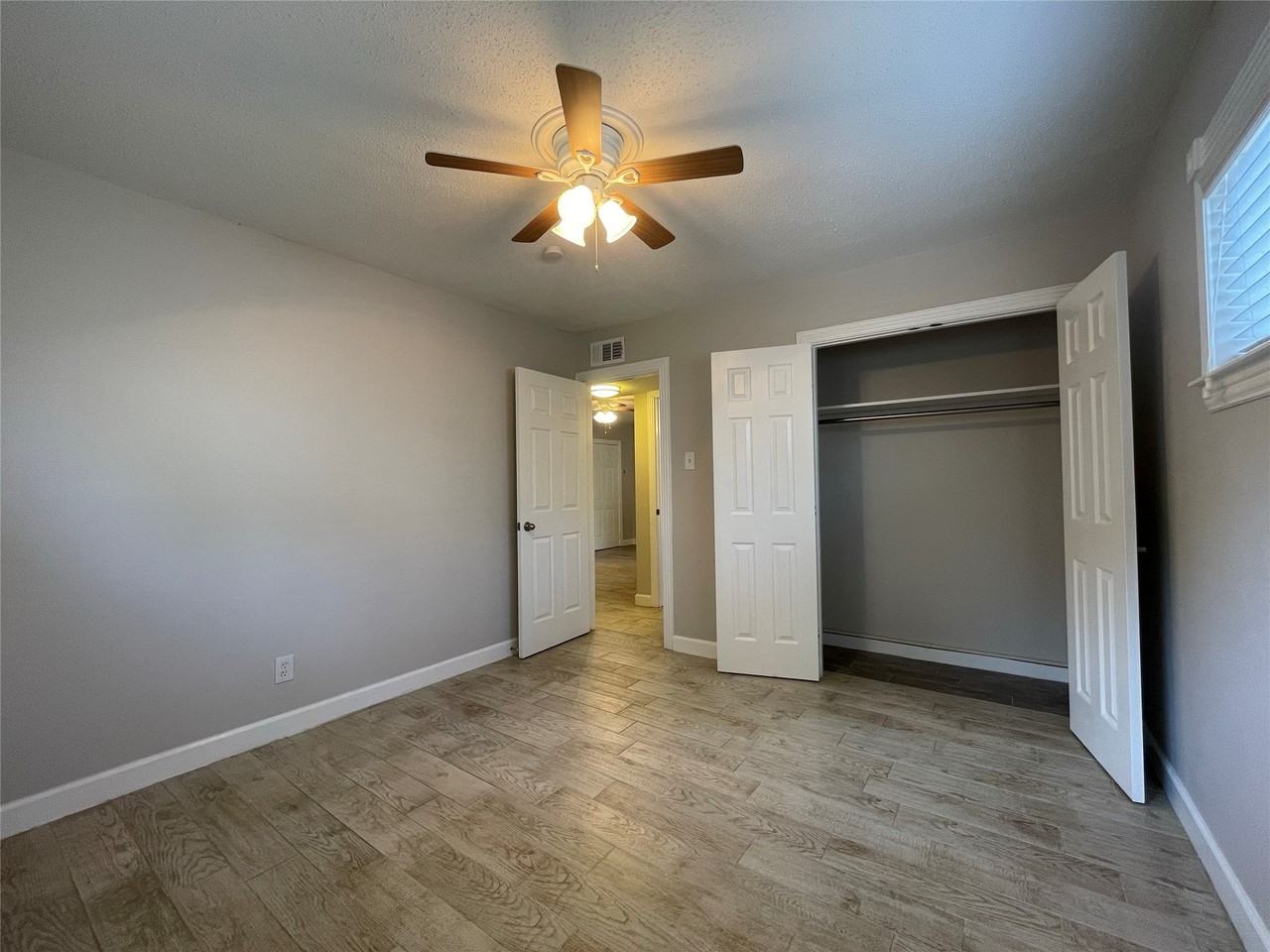 1502 Heights Blvd #1502-4 - Photo 6 of 9