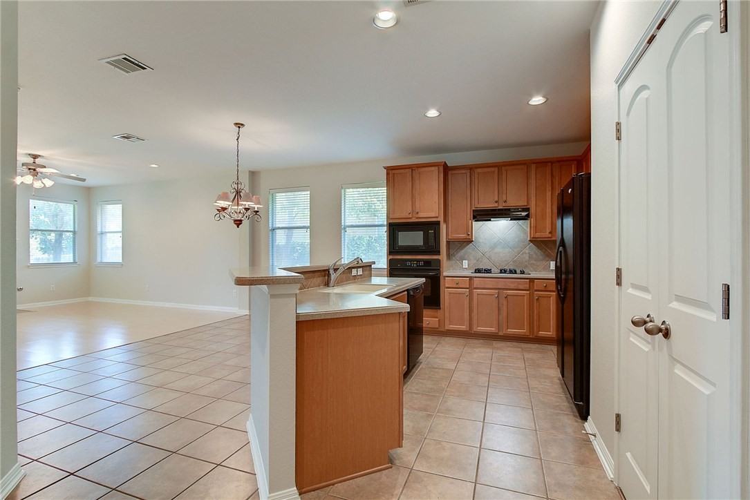 2993 Freemont St #2993 - Photo 7 of 32