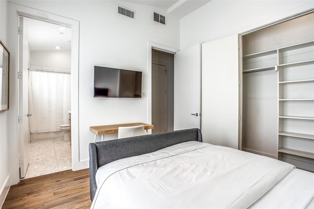 5022 Belmont Ave #5022-6 - Photo 2 of 28