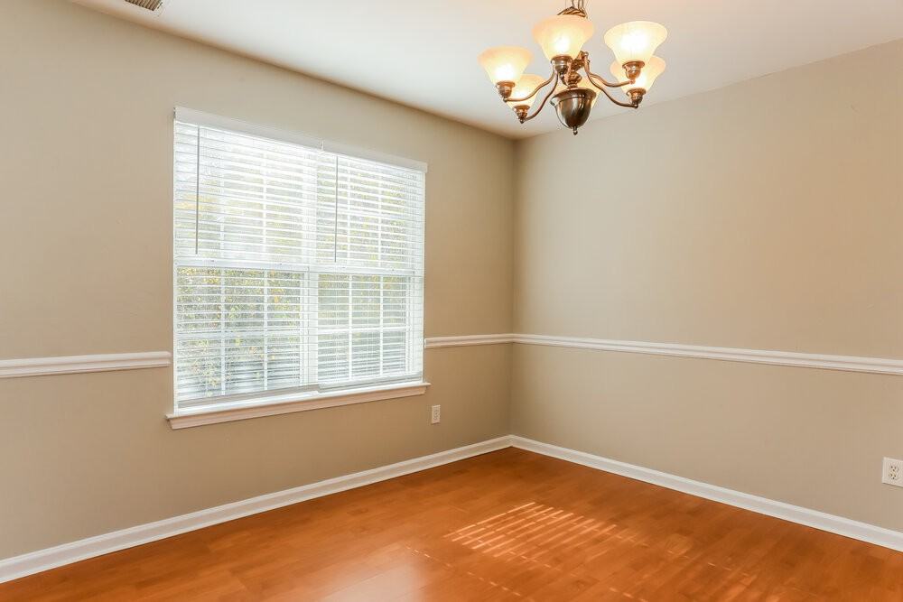 5442 Beaver Lake Dr - Photo 7 of 17