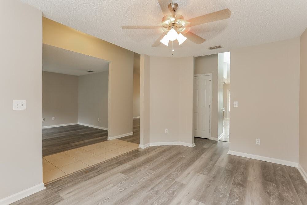 1694 Aston Hall Dr E - Photo 7 of 15