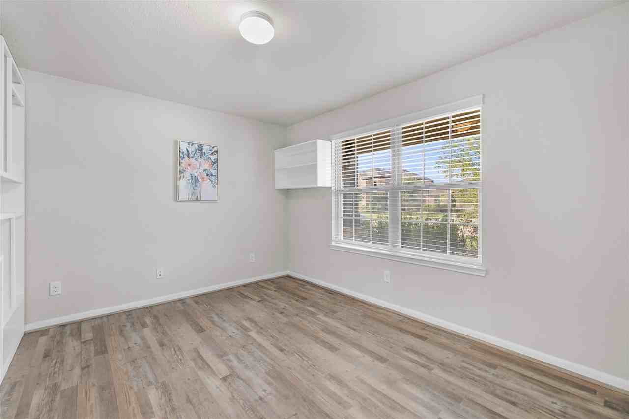 18214 Banfield Summit Ct #18214 - Photo 4 of 28