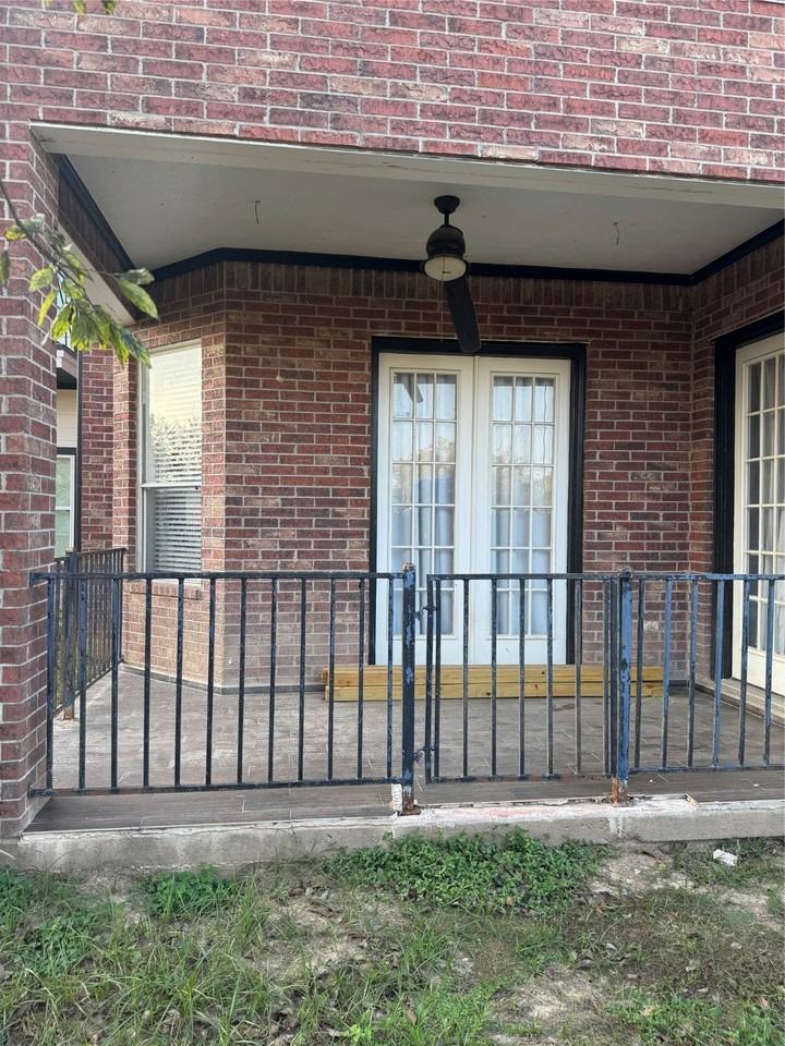 Undisclosed Address #6015 - Photo 2 of 19