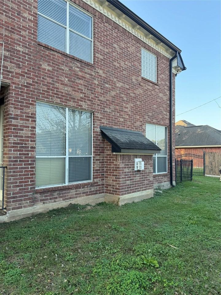 Undisclosed Address #6015 - Photo 3 of 19