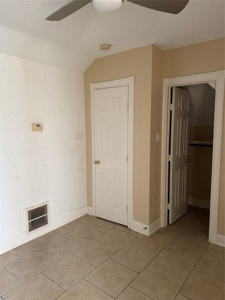 Undisclosed Address #6015 - Photo 7 of 19