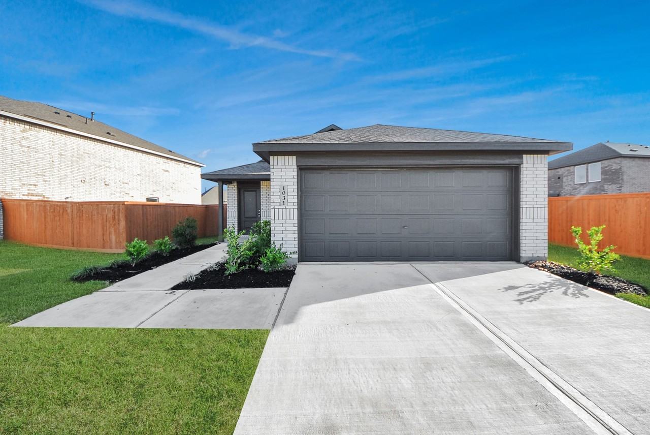 1031 Garnet Rain Cir #1031 - Photo 4 of 45