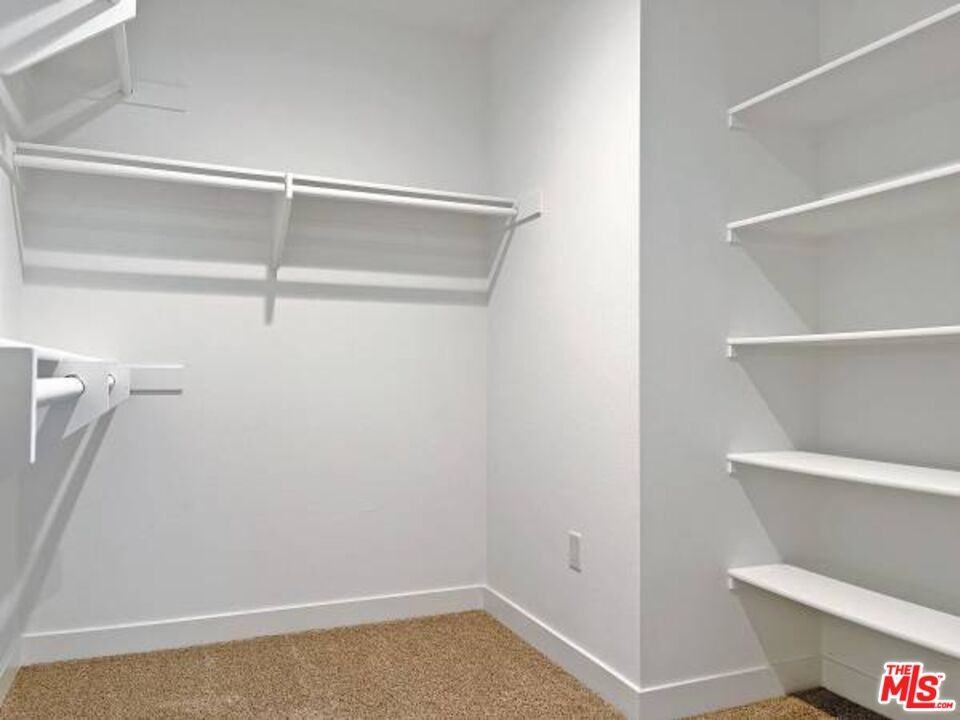 7105 Tampa Ave #7105-7101 - Photo 6 of 20