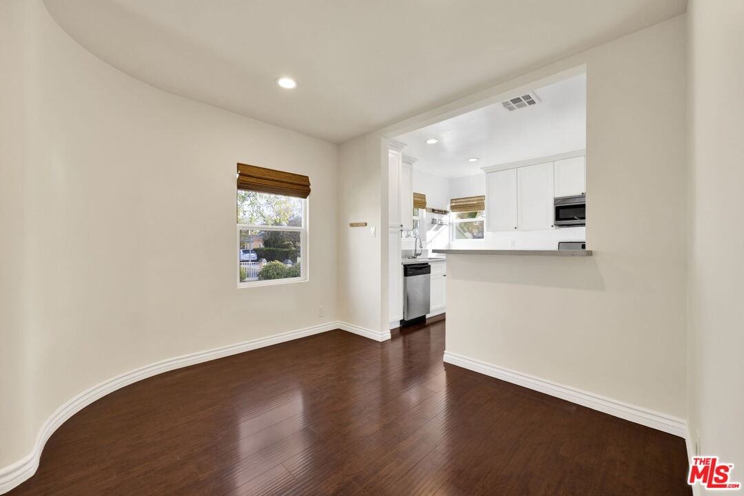 6323 Farmdale Ave #6323 - Photo 4 of 28