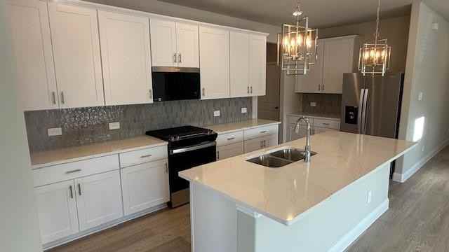 3700 Turpin Dr #3700 - Photo 4 of 40