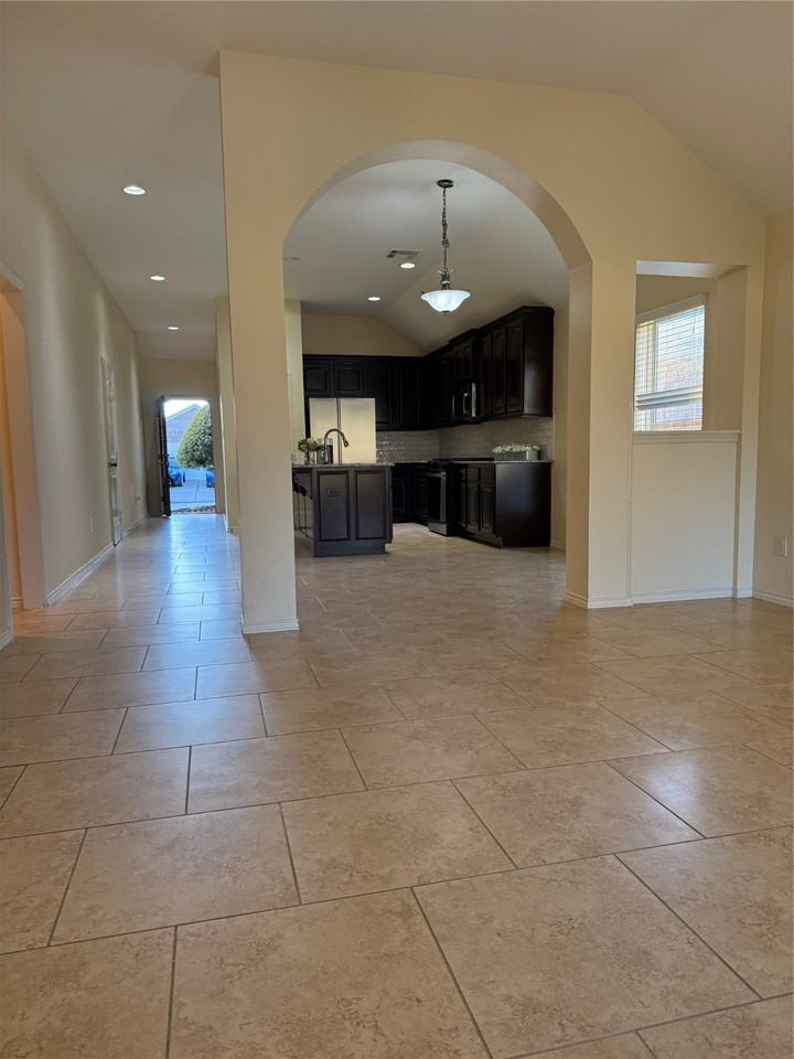 26510 Pernod Oaks Dr #26510 - Photo 6 of 22