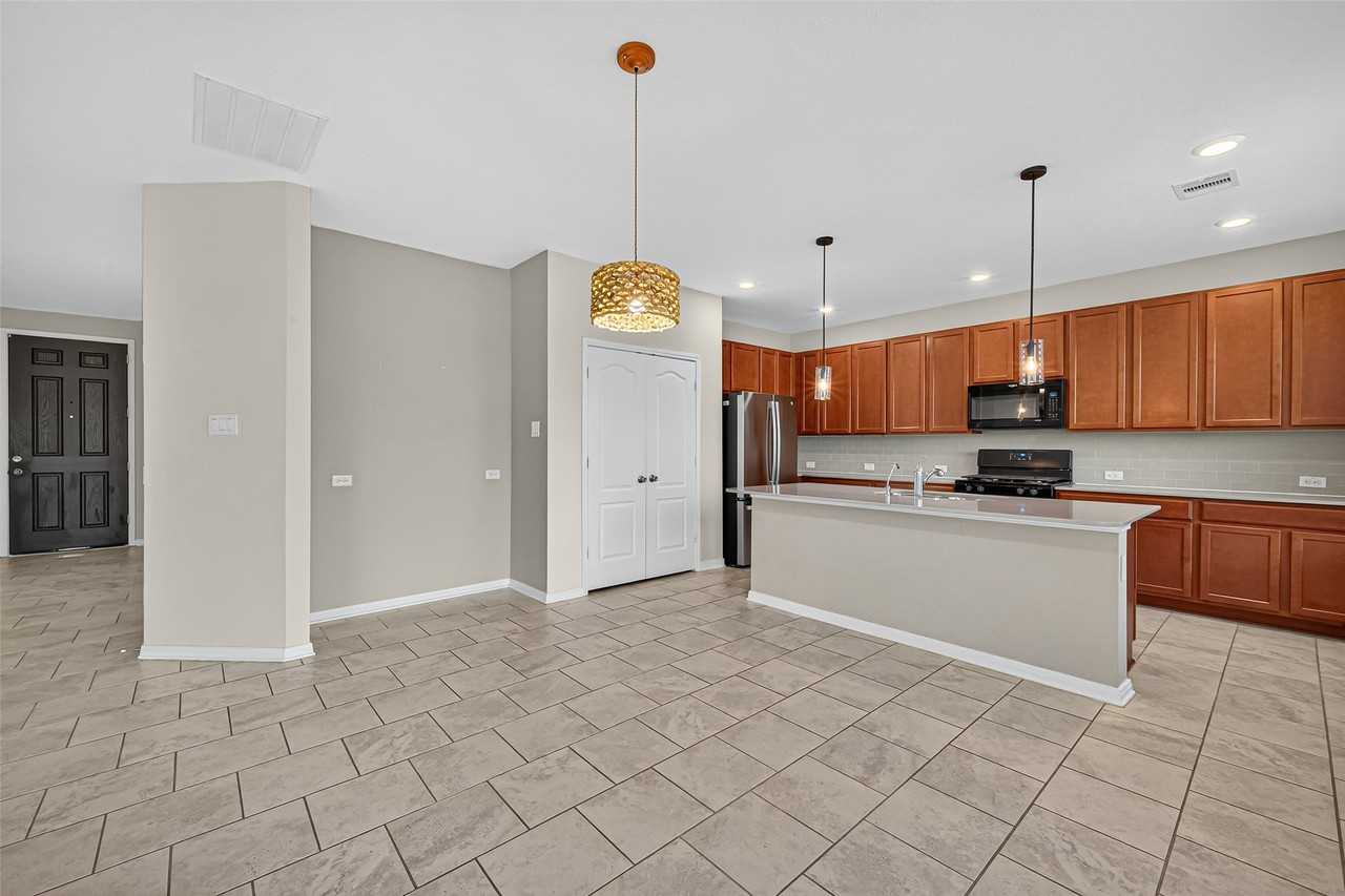 1435 Wheatley Hill Ln #1435 - Photo 7 of 41