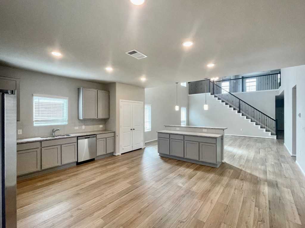 6800 Covina Ln #6800 - Photo 5 of 24